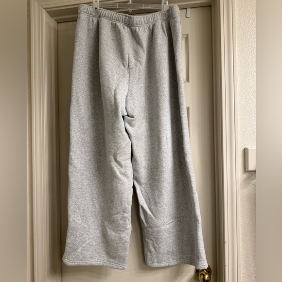 AERIE offlineSWEATPANTS WIDE LEG SIZE: L REGULAR - Picture 1 of 5